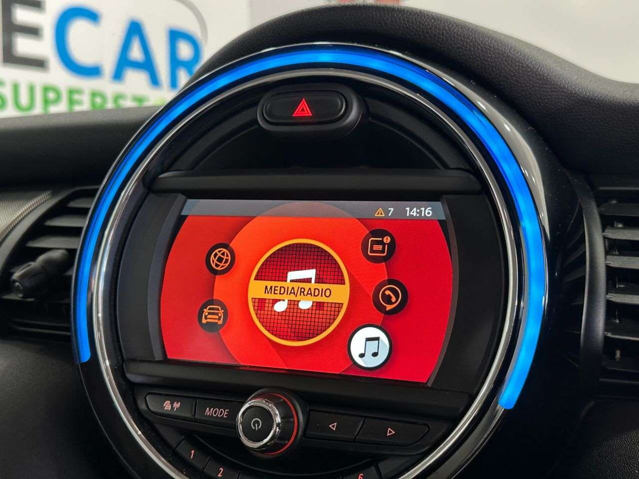 2018 MINI HATCH 2018 MINI HATCH