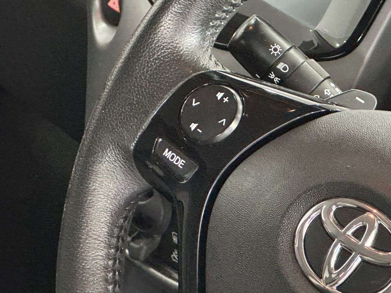 2021 TOYOTA AYGO 2021 TOYOTA AYGO