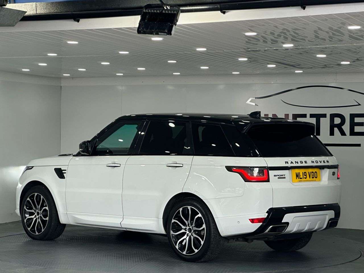 2019 LAND ROVER RANGE ROVER SPORT 2019 LAND ROVER RANGE ROVER SPORT