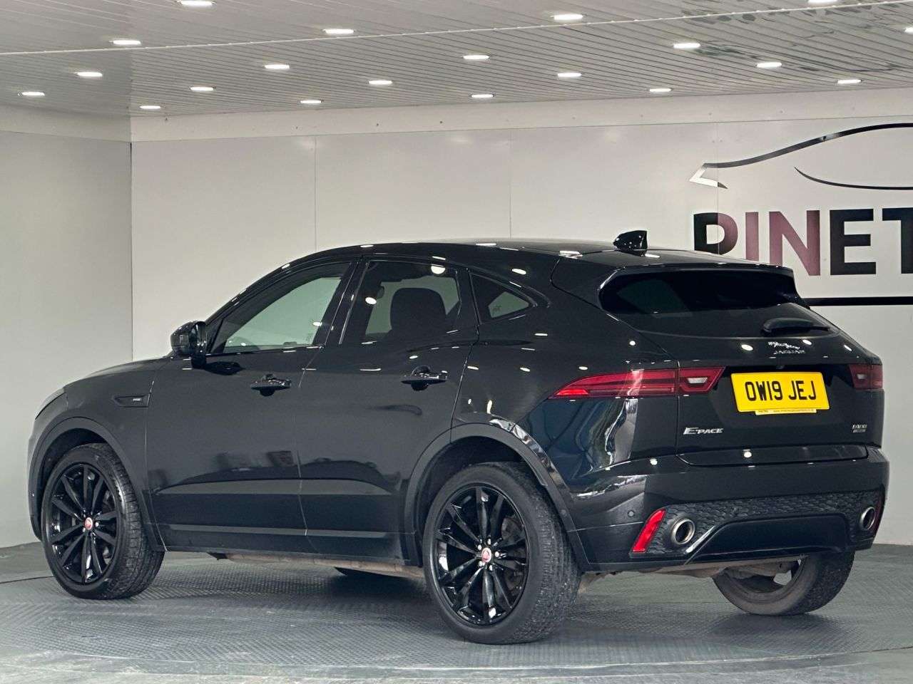 2019 JAGUAR E-PACE 2019 JAGUAR E-PACE