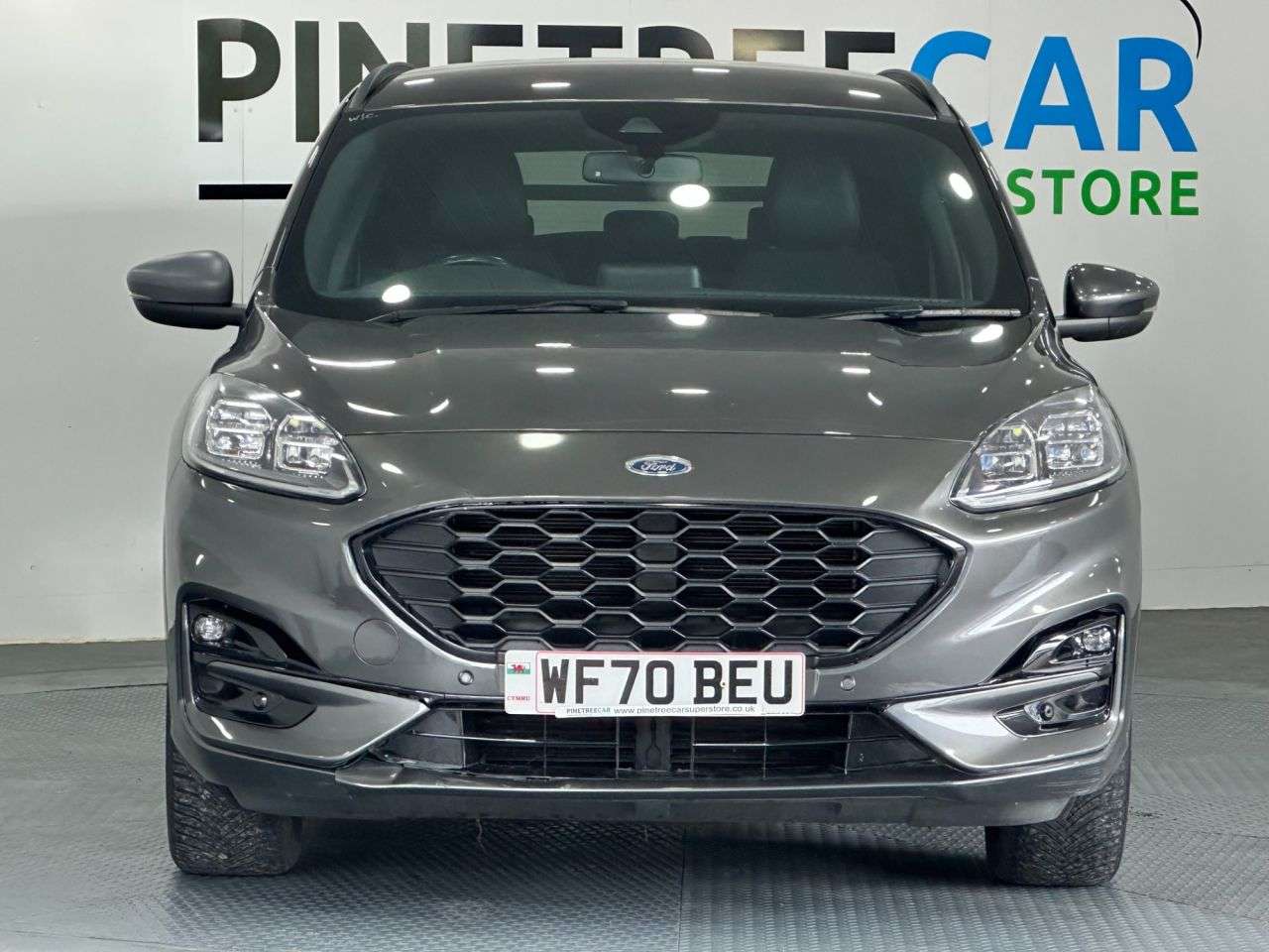 A 2020 FORD KUGA 2.0 EcoBlue ST-Line SUV 5dr Diesel Auto AWD Euro 6 (s/s) (190 ps) A 2020 FORD KUGA 2.0 EcoBlue ST-Line SUV 5dr Diesel Auto AWD Euro 6 (s/s) (190 ps)