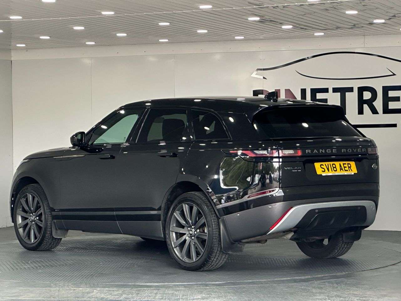 2018 LAND ROVER RANGE ROVER VELAR 2018 LAND ROVER RANGE ROVER VELAR