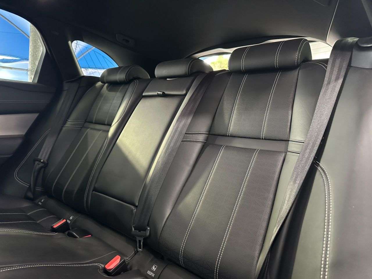 2018 LAND ROVER RANGE ROVER VELAR 2018 LAND ROVER RANGE ROVER VELAR