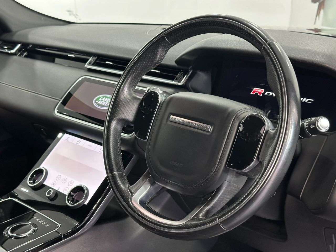 2018 LAND ROVER RANGE ROVER VELAR 2018 LAND ROVER RANGE ROVER VELAR