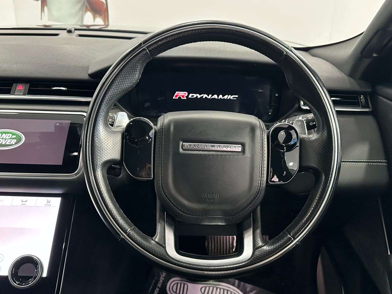 2018 LAND ROVER RANGE ROVER VELAR 2018 LAND ROVER RANGE ROVER VELAR