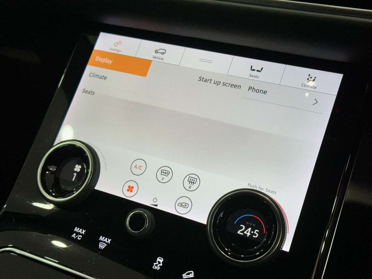 2018 LAND ROVER RANGE ROVER VELAR 2018 LAND ROVER RANGE ROVER VELAR