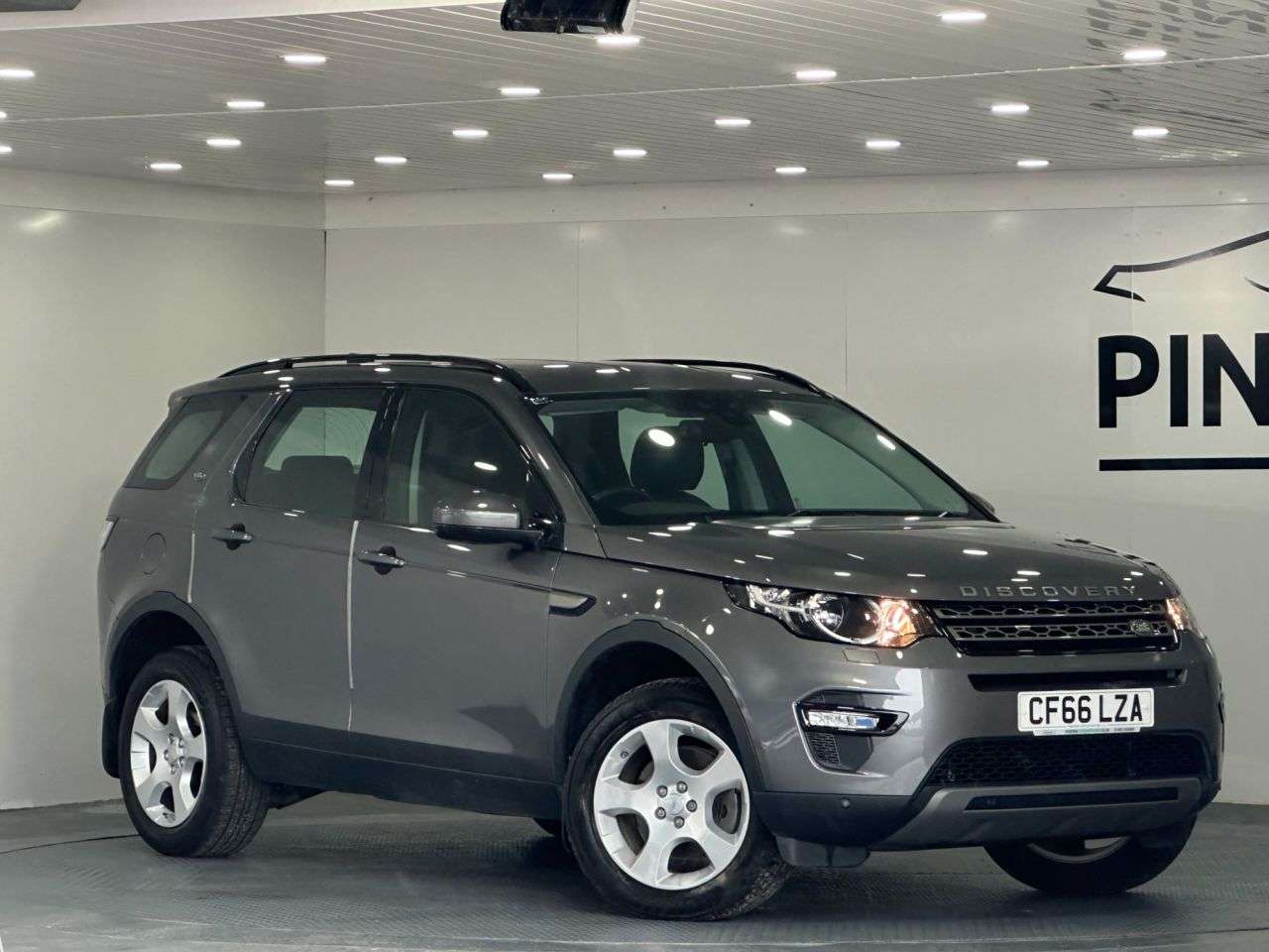 A 2016 LAND ROVER DISCOVERY SPORT 2.0 TD4 SE Tech SUV 5dr Diesel Manual 4WD Euro 6 (s/s) (5 Seat) (150 ps) A 2016 LAND ROVER DISCOVERY SPORT 2.0 TD4 SE Tech SUV 5dr Diesel Manual 4WD Euro 6 (s/s) (5 Seat) (150 ps)