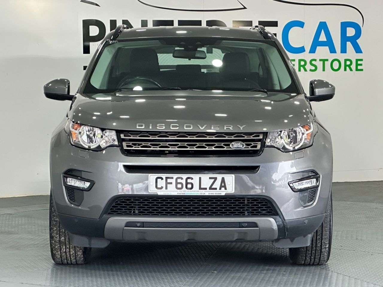 A 2016 LAND ROVER DISCOVERY SPORT 2.0 TD4 SE Tech SUV 5dr Diesel Manual 4WD Euro 6 (s/s) (5 Seat) (150 ps) A 2016 LAND ROVER DISCOVERY SPORT 2.0 TD4 SE Tech SUV 5dr Diesel Manual 4WD Euro 6 (s/s) (5 Seat) (150 ps)