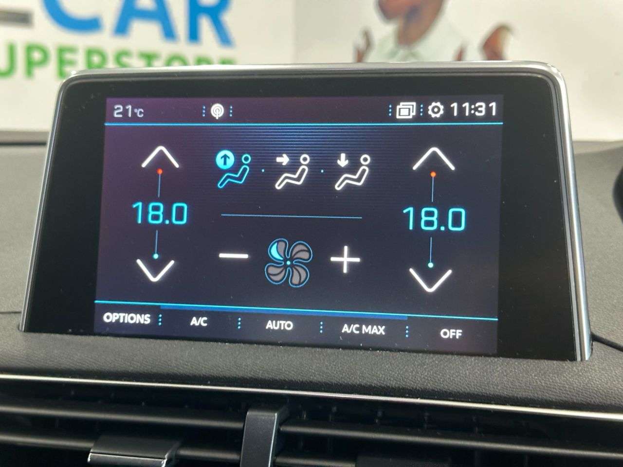 2019 PEUGEOT 3008 2019 PEUGEOT 3008