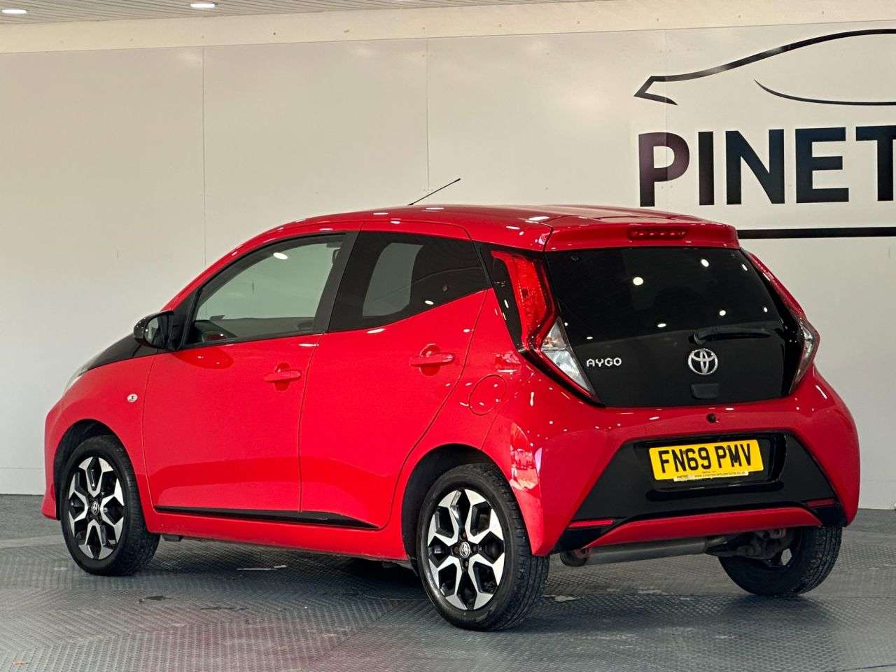 2019 TOYOTA AYGO 2019 TOYOTA AYGO