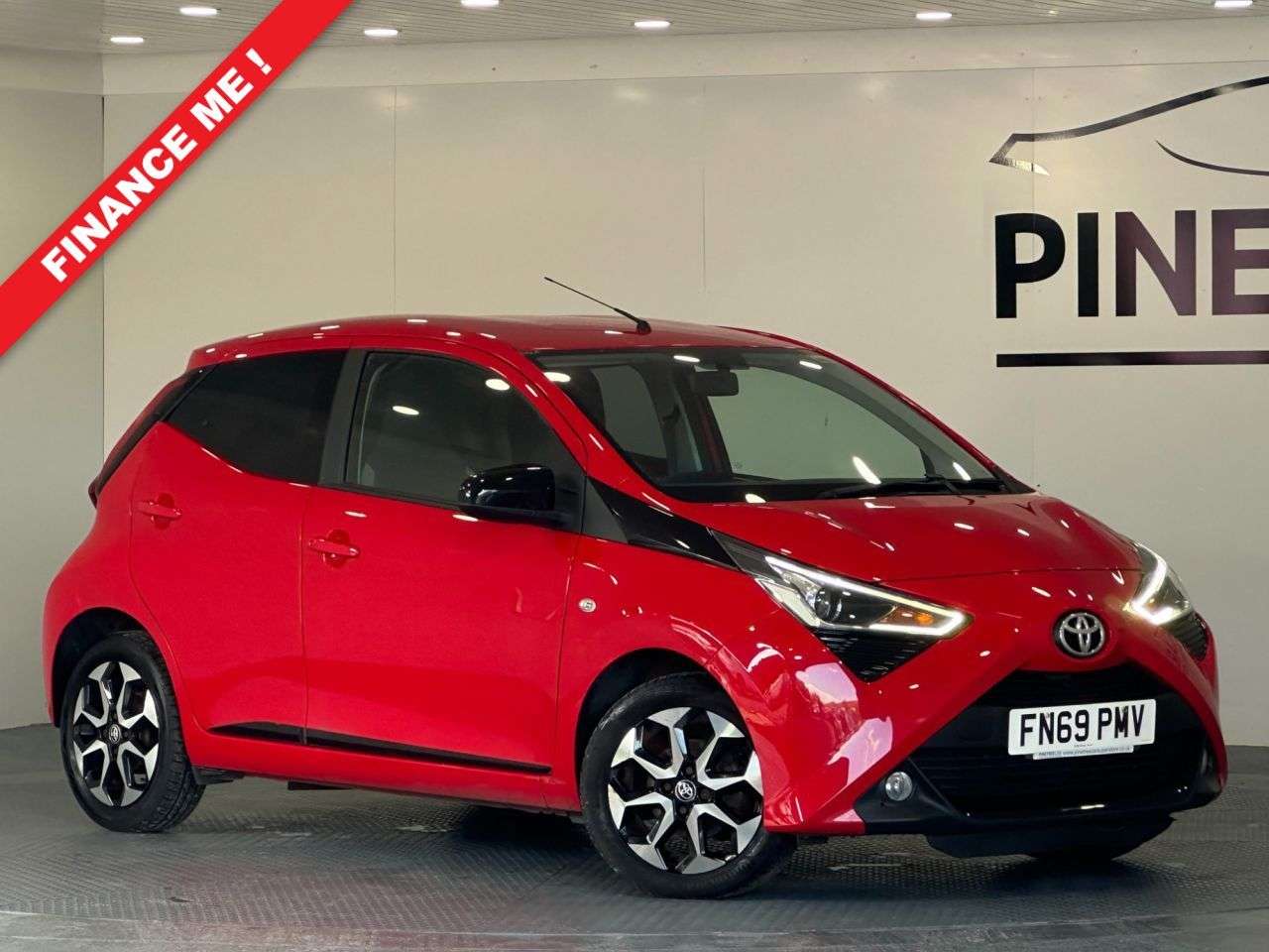 A 2019 TOYOTA AYGO 1.0 VVT-i x-trend Hatchback 5dr Petrol Manual Euro 6 (71 ps) A 2019 TOYOTA AYGO 1.0 VVT-i x-trend Hatchback 5dr Petrol Manual Euro 6 (71 ps)