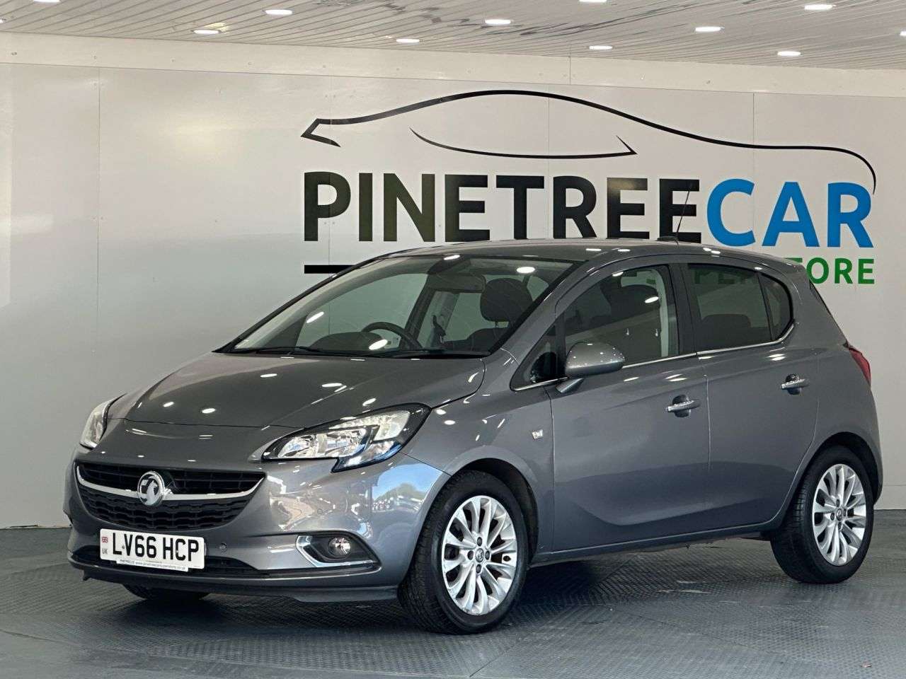 A 2016 VAUXHALL CORSA 1.4i ecoFLEX Elite Hatchback 5dr Petrol Manual Euro 6 (90 ps) A 2016 VAUXHALL CORSA 1.4i ecoFLEX Elite Hatchback 5dr Petrol Manual Euro 6 (90 ps)