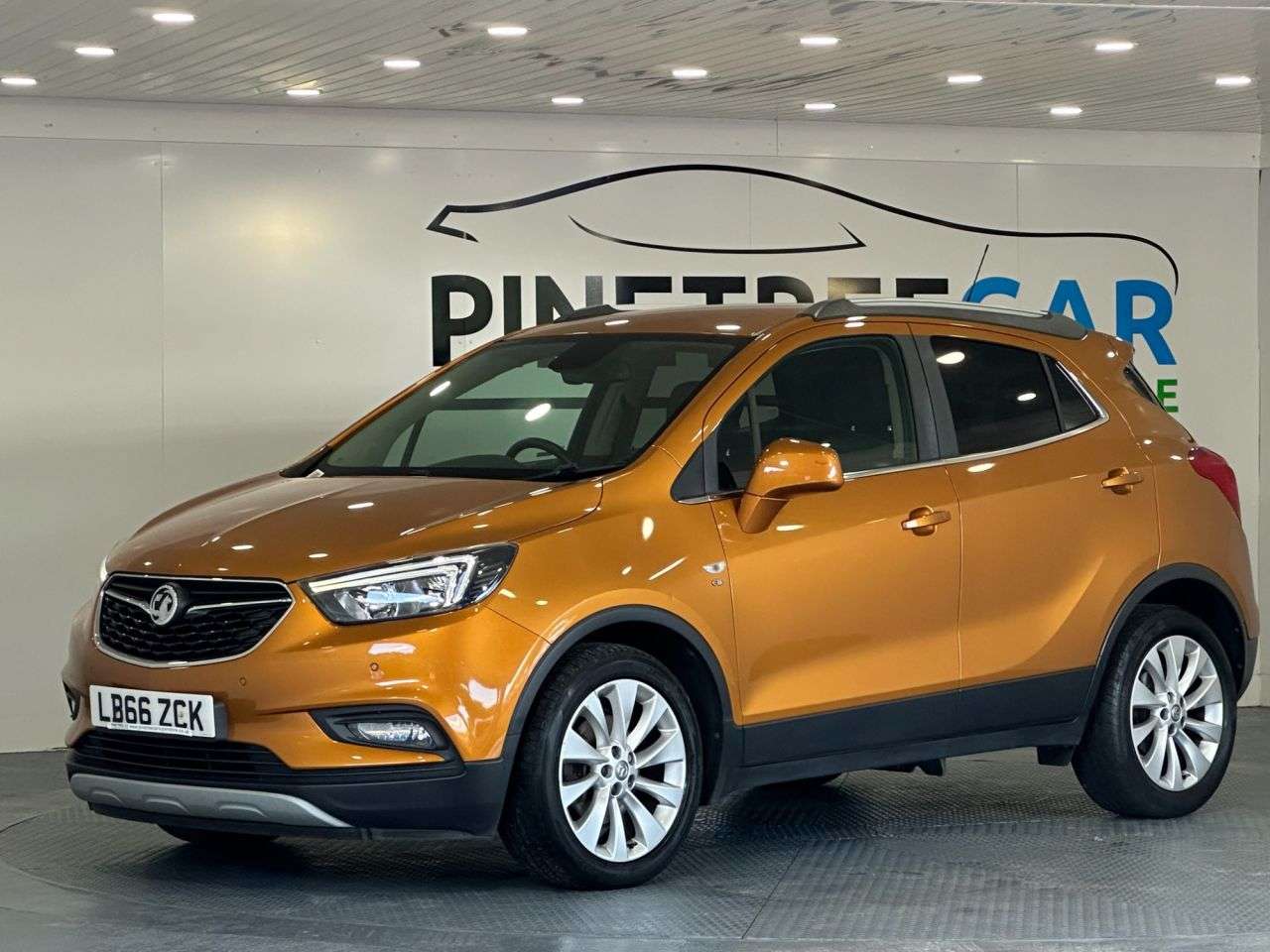 A 2017 VAUXHALL MOKKA X 1.4i Turbo Elite Nav SUV 5dr Petrol Manual Euro 6 (s/s) (140 ps) A 2017 VAUXHALL MOKKA X 1.4i Turbo Elite Nav SUV 5dr Petrol Manual Euro 6 (s/s) (140 ps)