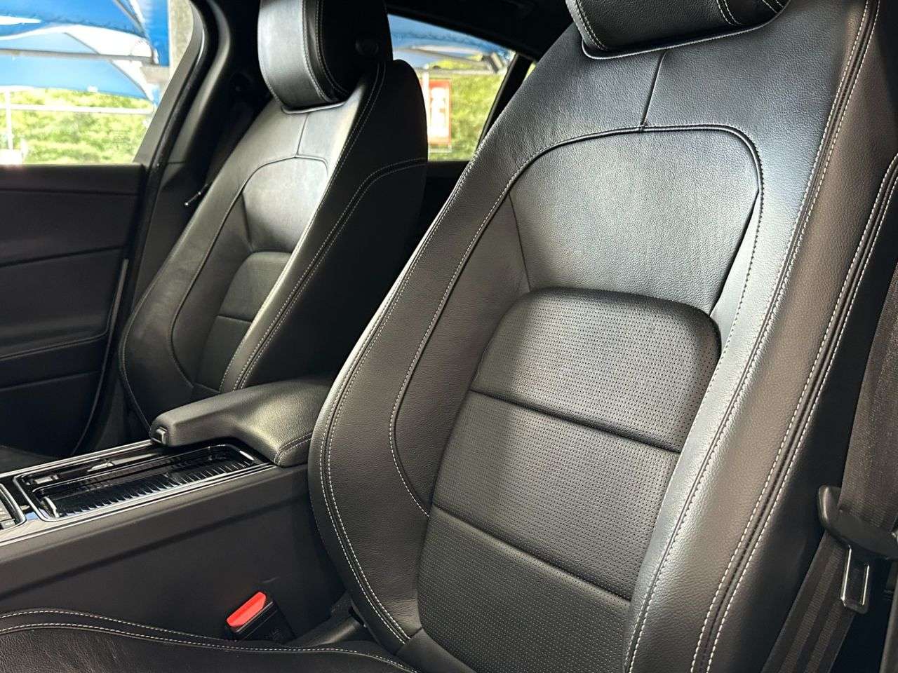 2019 JAGUAR XE 2019 JAGUAR XE