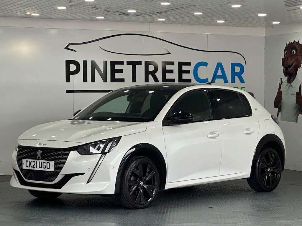 A 2021 PEUGEOT 208 1.2 PureTech GT Hatchback 5dr Petrol Manual Euro 6 (s/s) (100 ps) A 2021 PEUGEOT 208 1.2 PureTech GT Hatchback 5dr Petrol Manual Euro 6 (s/s) (100 ps)