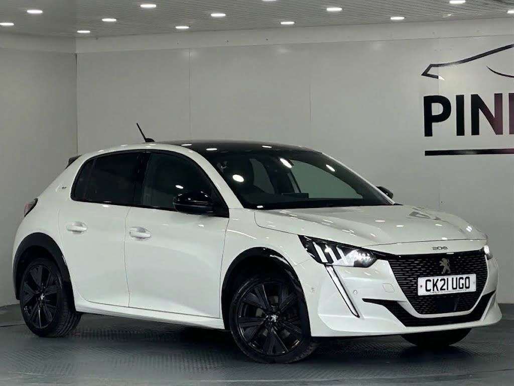 A 2021 PEUGEOT 208 1.2 PureTech GT Hatchback 5dr Petrol Manual Euro 6 (s/s) (100 ps) A 2021 PEUGEOT 208 1.2 PureTech GT Hatchback 5dr Petrol Manual Euro 6 (s/s) (100 ps)