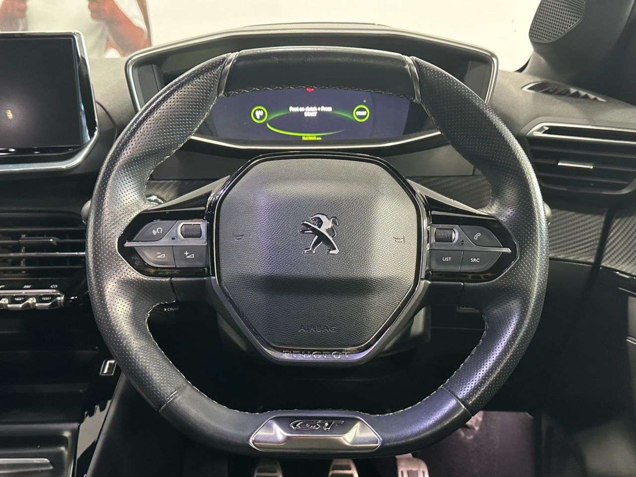 2021 PEUGEOT 208 2021 PEUGEOT 208