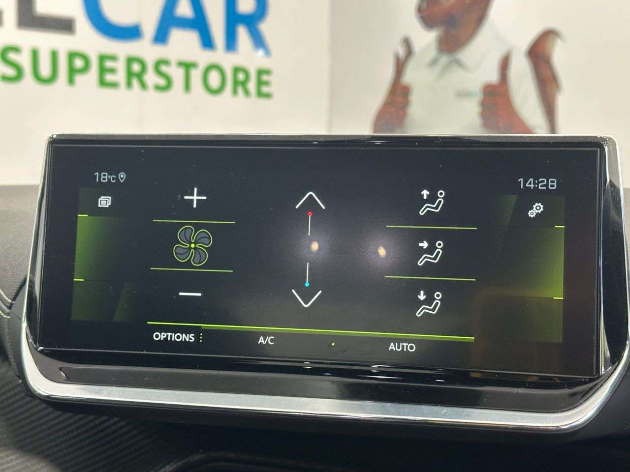 2021 PEUGEOT 208 2021 PEUGEOT 208