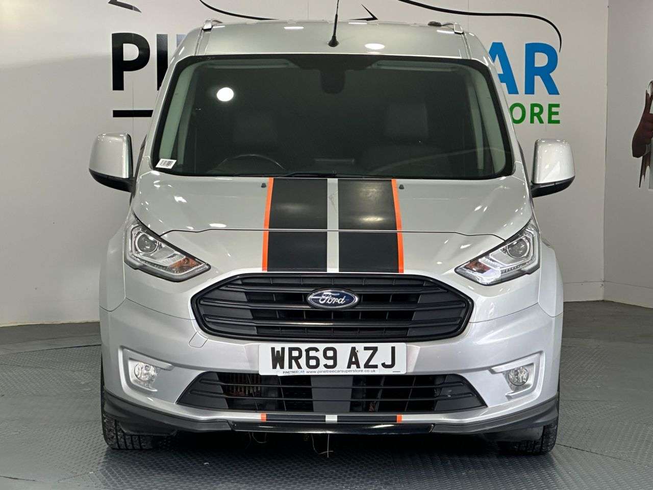 A 2019 FORD TRANSIT CONNECT 1.5 240 EcoBlue Sport Panel Van 5dr Diesel Manual L2 Euro 6 (s/s) (120 ps) A 2019 FORD TRANSIT CONNECT 1.5 240 EcoBlue Sport Panel Van 5dr Diesel Manual L2 Euro 6 (s/s) (120 ps)