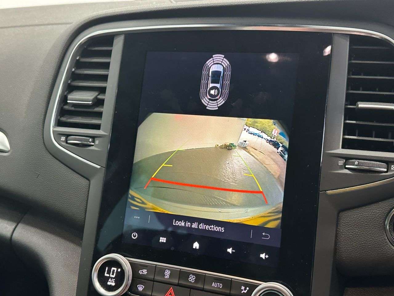 2021 RENAULT MEGANE 2021 RENAULT MEGANE