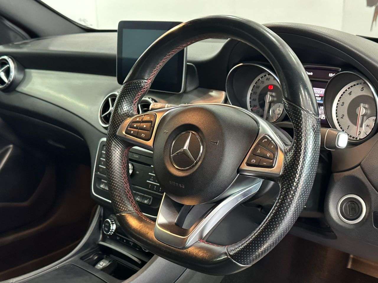 2017 MERCEDES-BENZ GLA 2017 MERCEDES-BENZ GLA