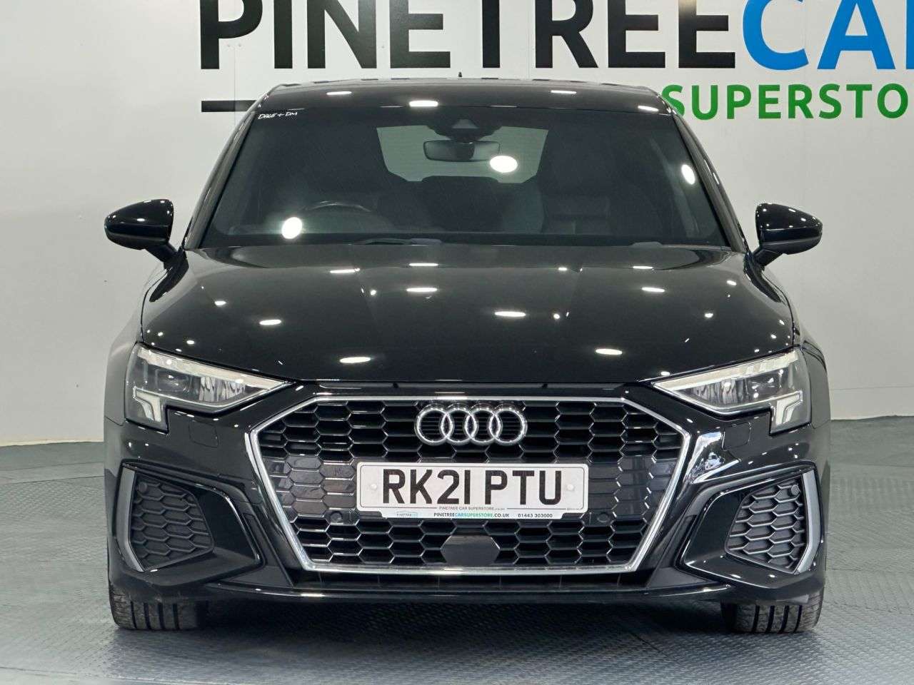 A 2021 AUDI A3 1.5 TFSI 35 S line Sportback 5dr Petrol Manual Euro 6 (s/s) (150 ps) A 2021 AUDI A3 1.5 TFSI 35 S line Sportback 5dr Petrol Manual Euro 6 (s/s) (150 ps)