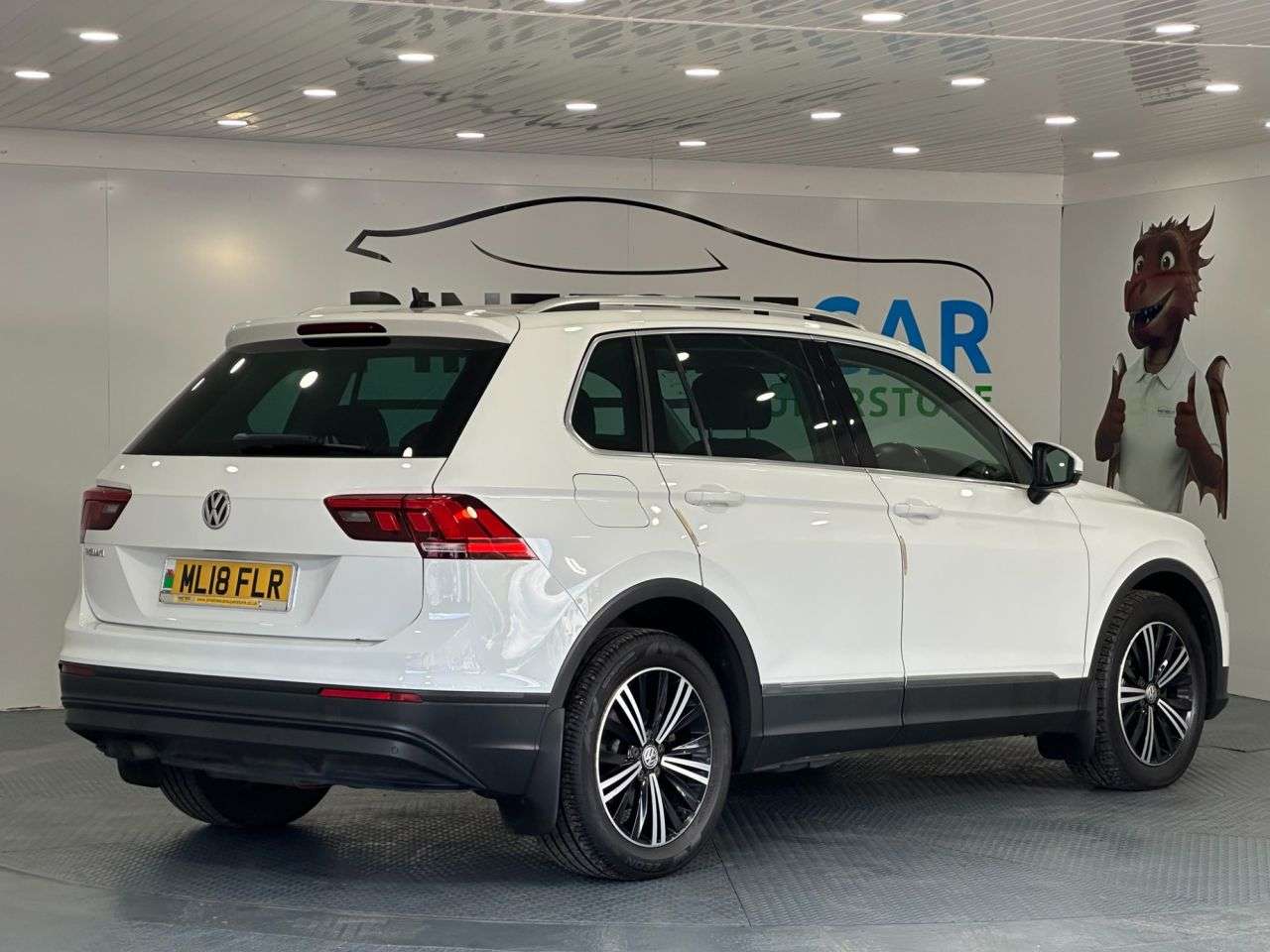 2018 VOLKSWAGEN TIGUAN 2018 VOLKSWAGEN TIGUAN