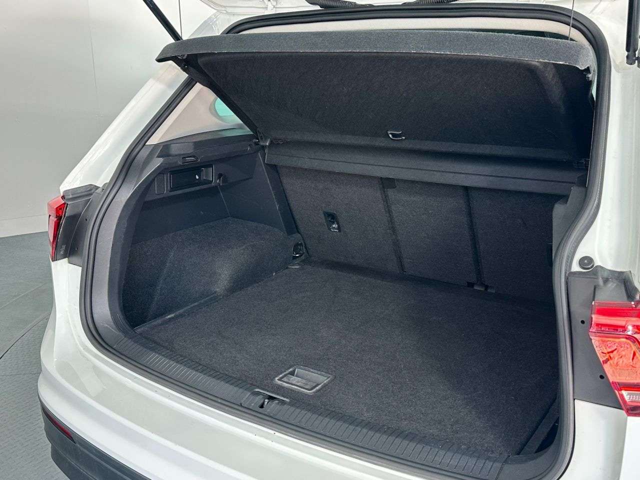 2018 VOLKSWAGEN TIGUAN 2018 VOLKSWAGEN TIGUAN