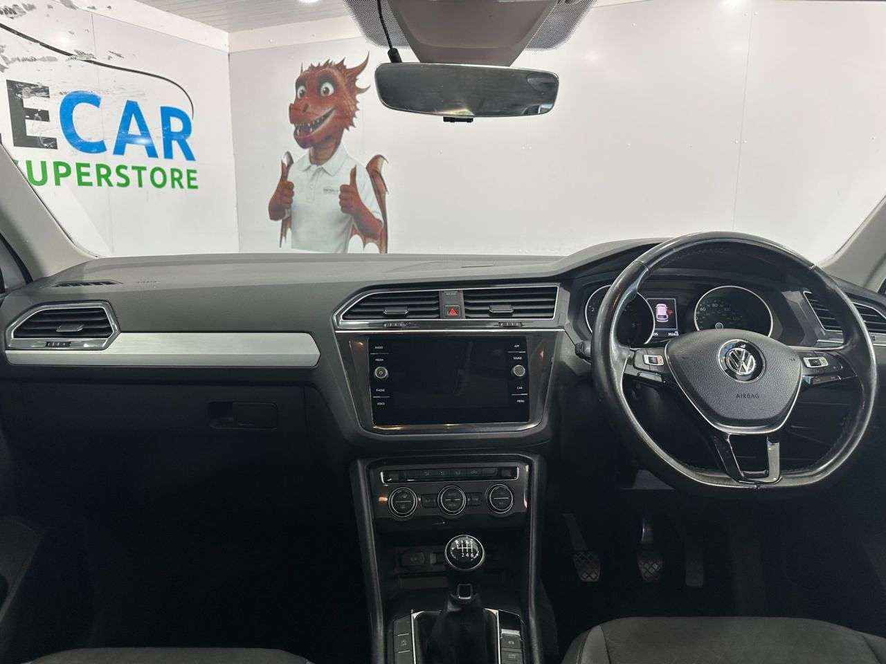 2018 VOLKSWAGEN TIGUAN 2018 VOLKSWAGEN TIGUAN