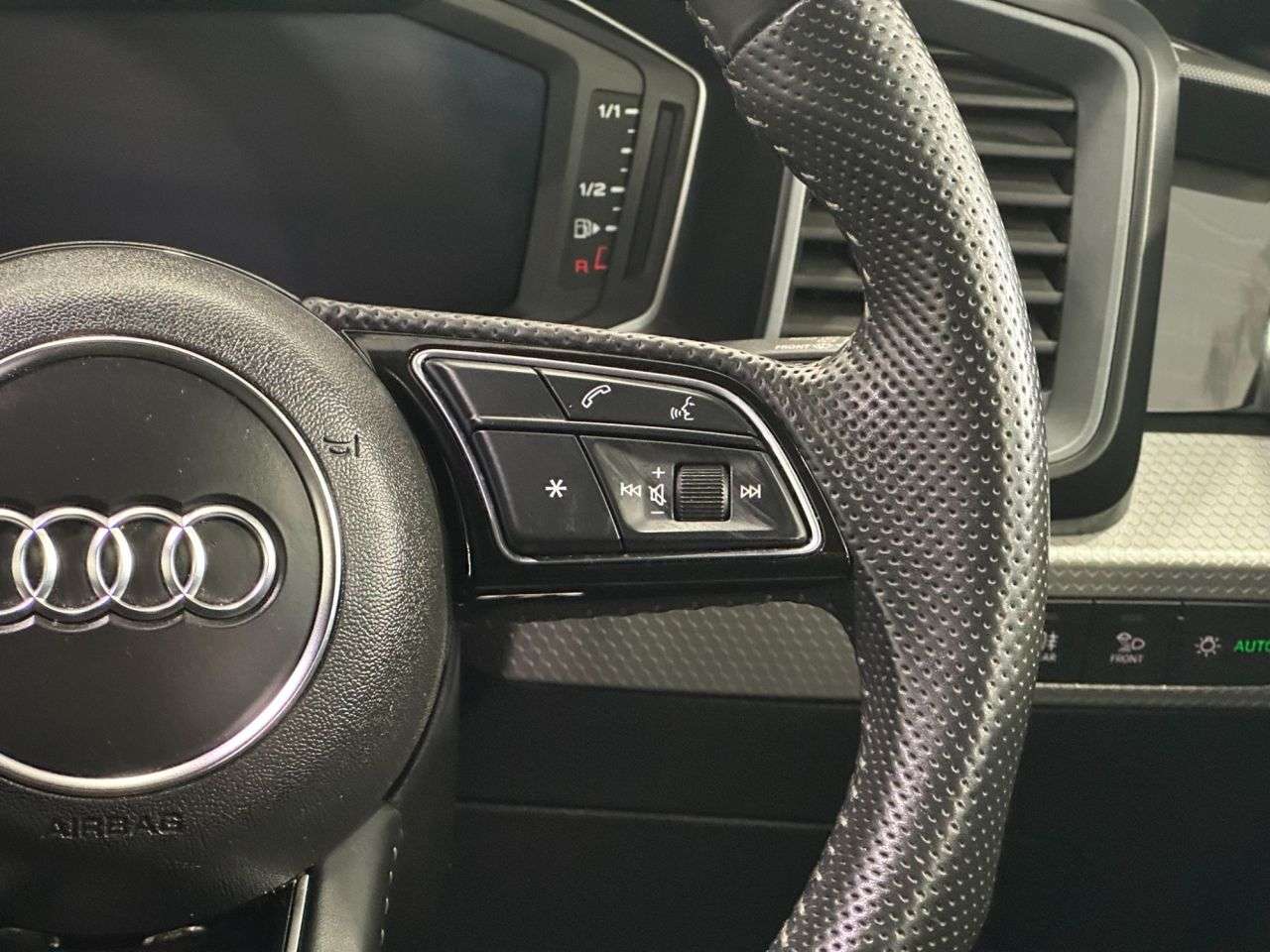 2019 AUDI A1 2019 AUDI A1