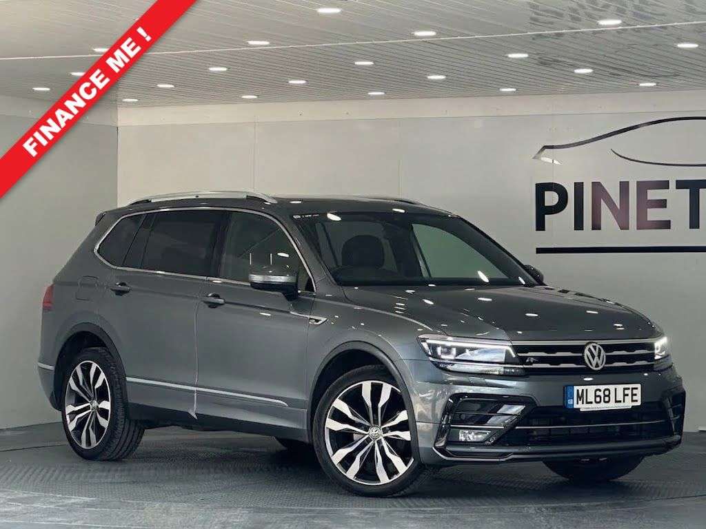 A 2018 VOLKSWAGEN TIGUAN ALLSPACE 2.0 TDI R-Line SUV 5dr Diesel Manual 4Motion Euro 6 (s/s) (150 ps) A 2018 VOLKSWAGEN TIGUAN ALLSPACE 2.0 TDI R-Line SUV 5dr Diesel Manual 4Motion Euro 6 (s/s) (150 ps)
