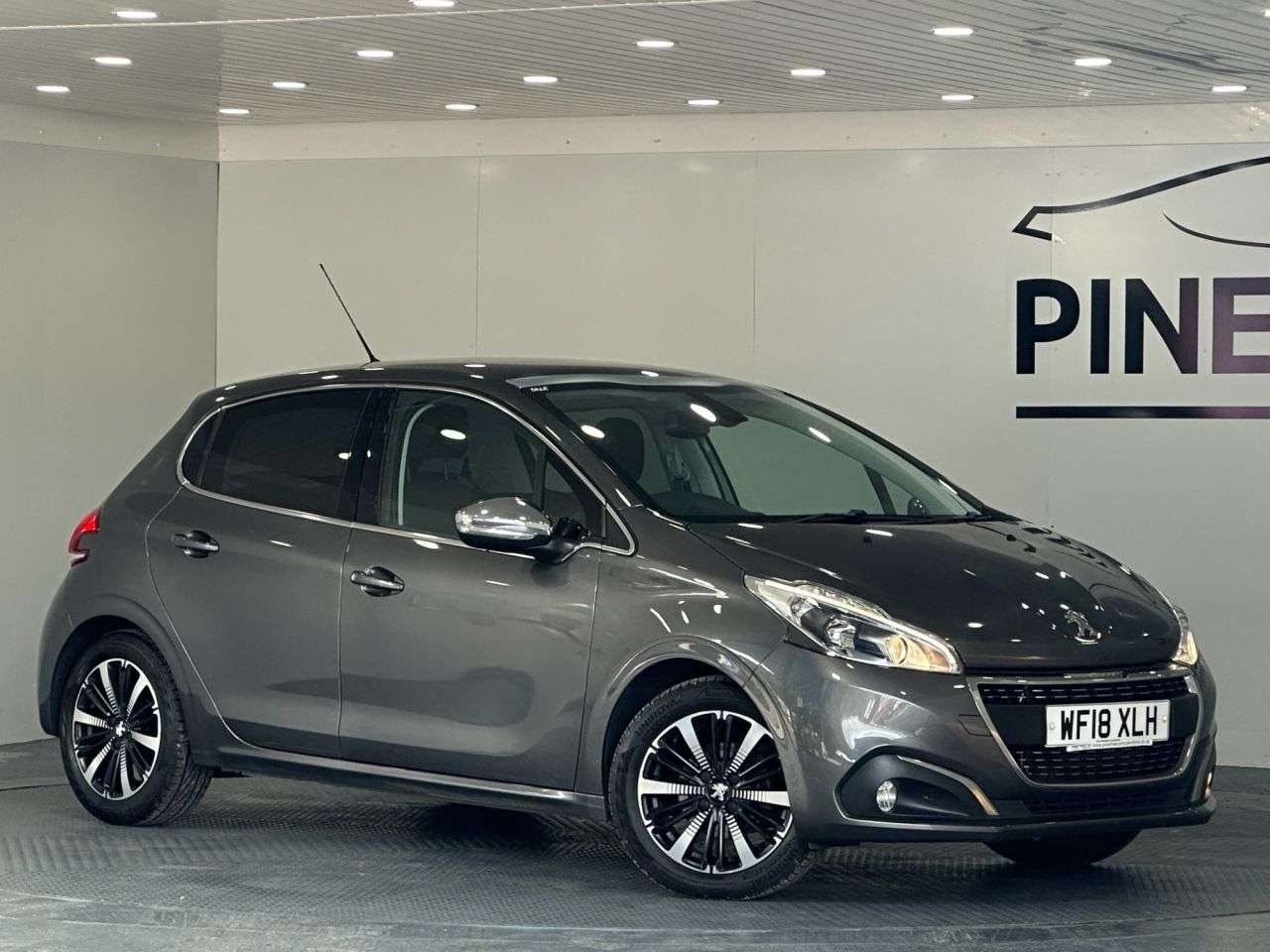 A 2018 PEUGEOT 208 1.2 PureTech Allure Premium Hatchback 5dr Petrol Manual Euro 6 (s/s) (82 ps A 2018 PEUGEOT 208 1.2 PureTech Allure Premium Hatchback 5dr Petrol Manual Euro 6 (s/s) (82 ps