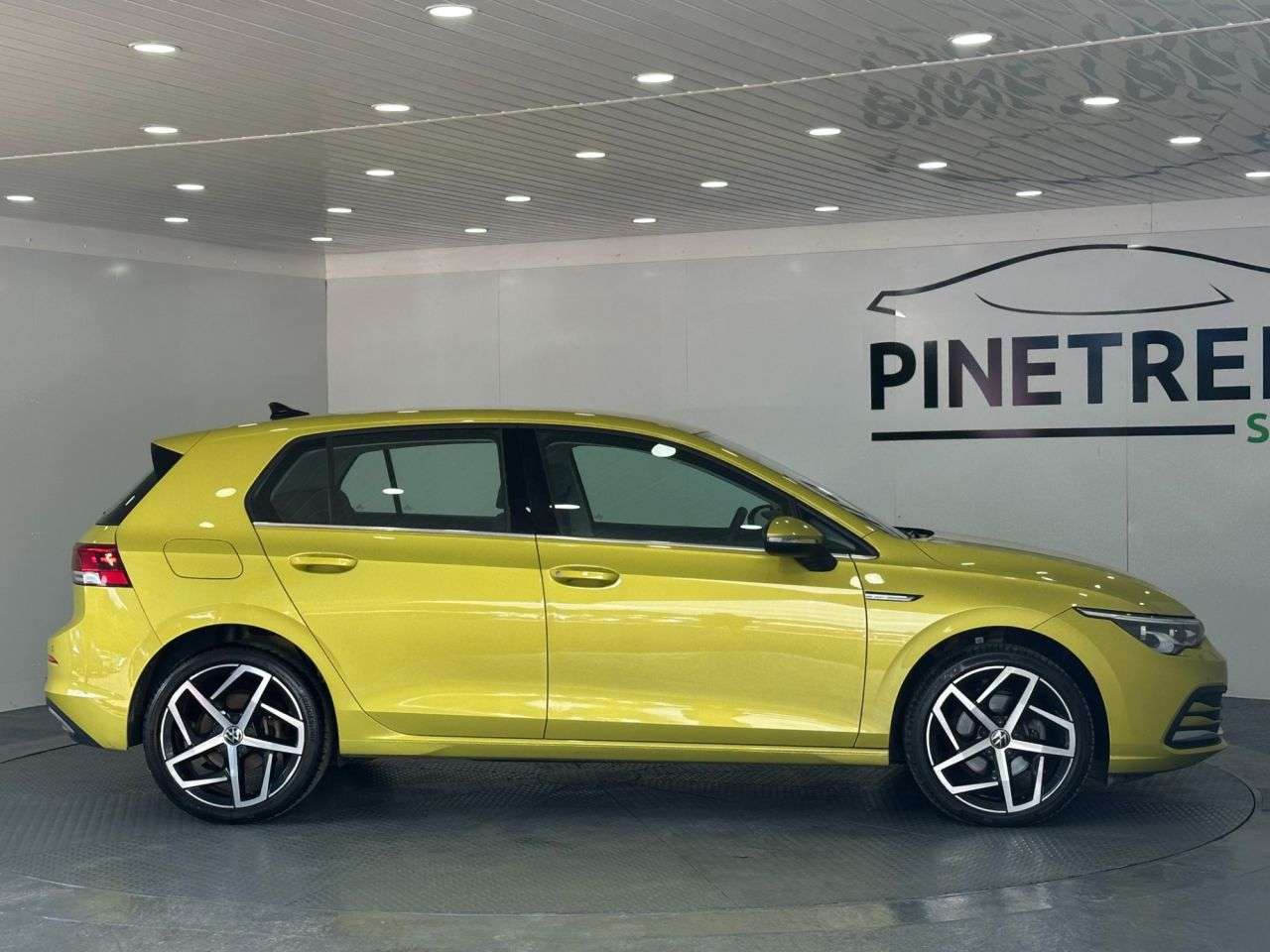 2020 VOLKSWAGEN GOLF 2020 VOLKSWAGEN GOLF