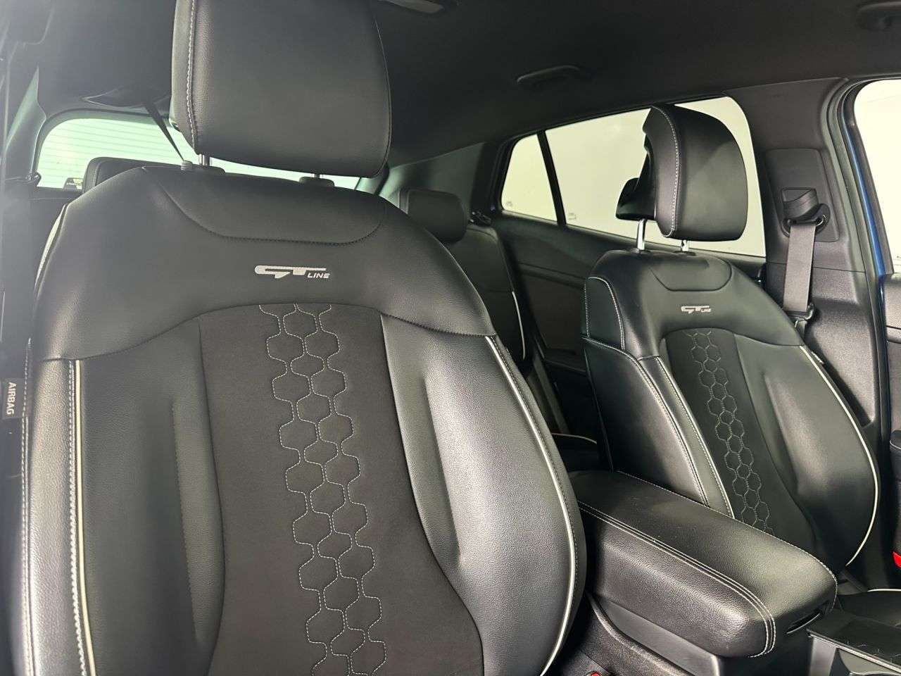 2023 KIA SPORTAGE 2023 KIA SPORTAGE