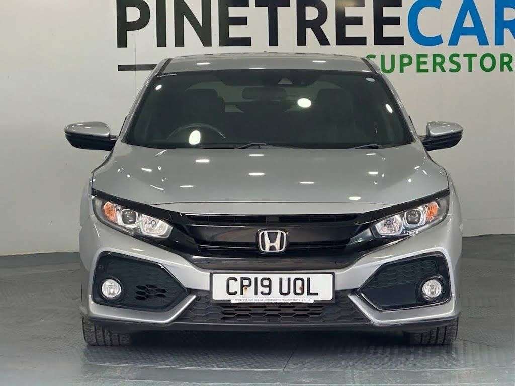 A 2019 HONDA CIVIC 1.0 VTEC Turbo SR Hatchback 5dr Petrol Manual Euro 6 (s/s) (126 ps) A 2019 HONDA CIVIC 1.0 VTEC Turbo SR Hatchback 5dr Petrol Manual Euro 6 (s/s) (126 ps)