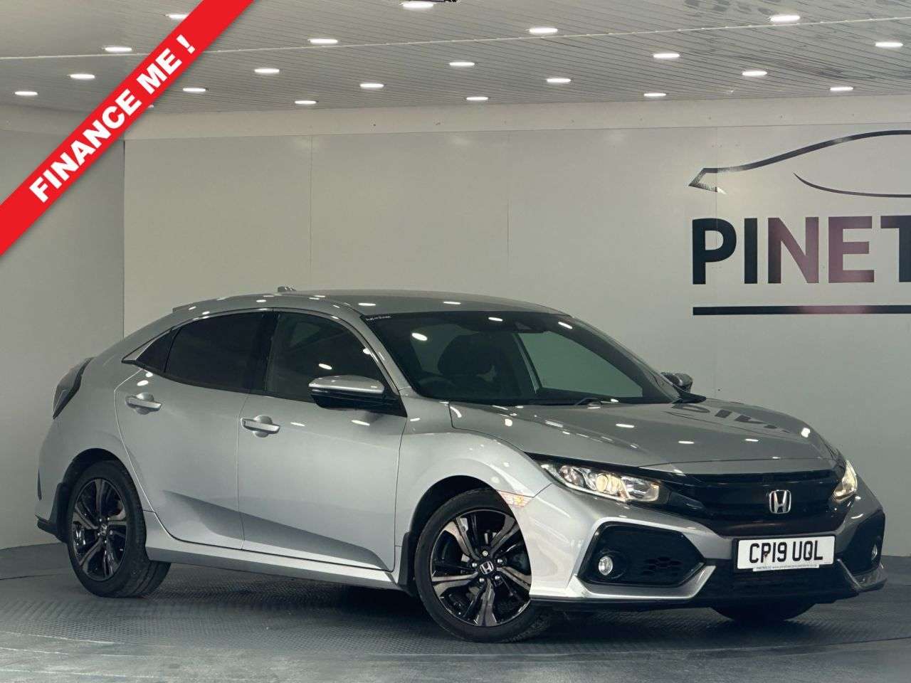 A 2019 HONDA CIVIC 1.0 VTEC Turbo SR Hatchback 5dr Petrol Manual Euro 6 (s/s) (126 ps) A 2019 HONDA CIVIC 1.0 VTEC Turbo SR Hatchback 5dr Petrol Manual Euro 6 (s/s) (126 ps)