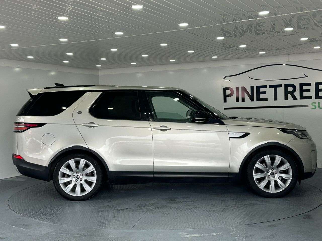2017 LAND ROVER DISCOVERY 2017 LAND ROVER DISCOVERY