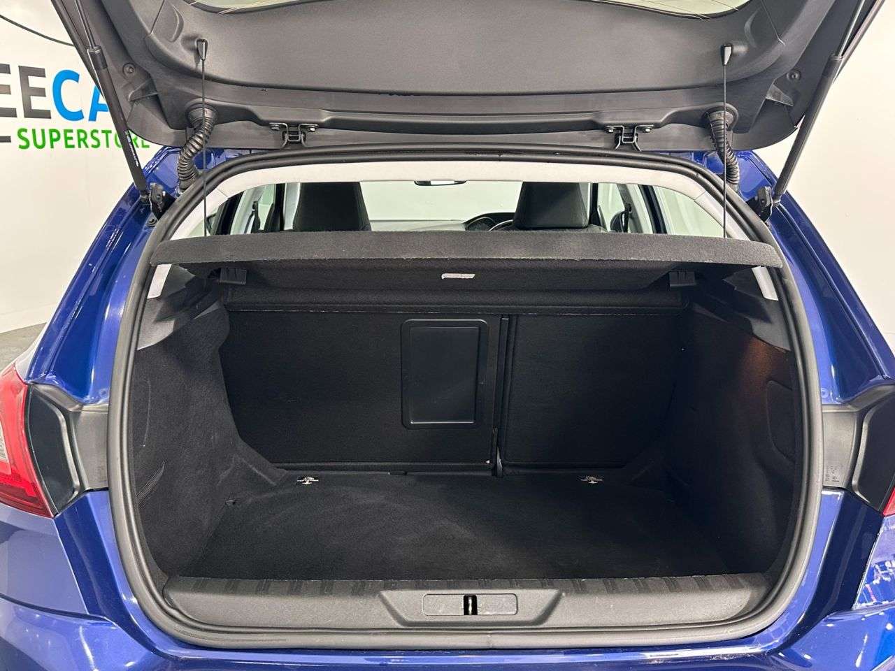 2019 PEUGEOT 308 2019 PEUGEOT 308