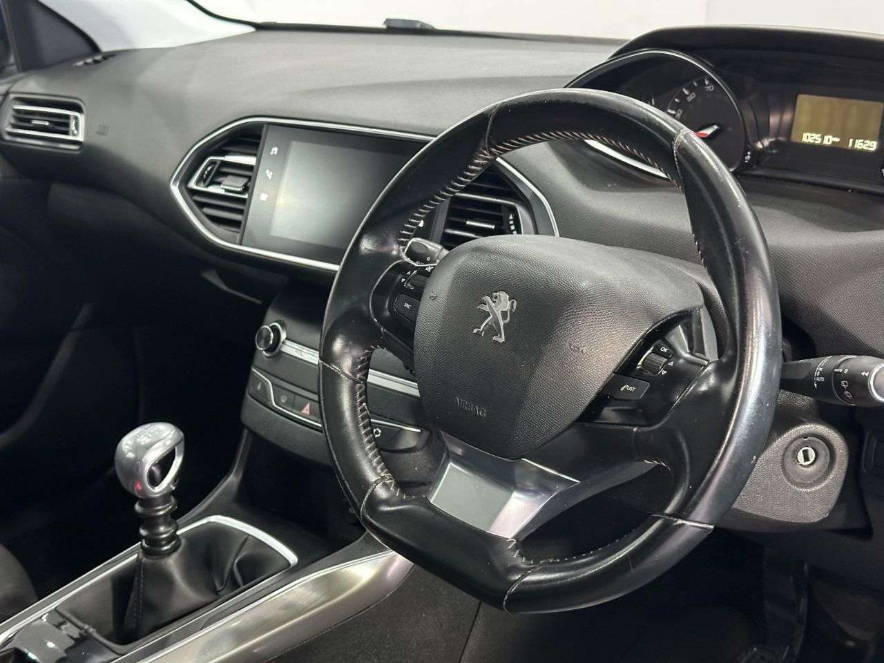 2019 PEUGEOT 308 2019 PEUGEOT 308