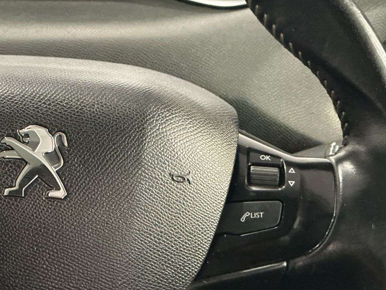 2019 PEUGEOT 308 2019 PEUGEOT 308
