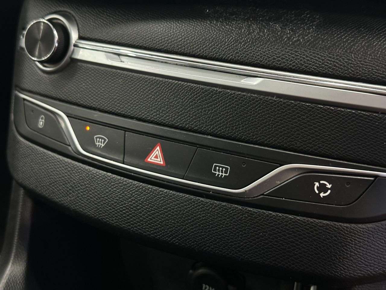 2019 PEUGEOT 308 2019 PEUGEOT 308