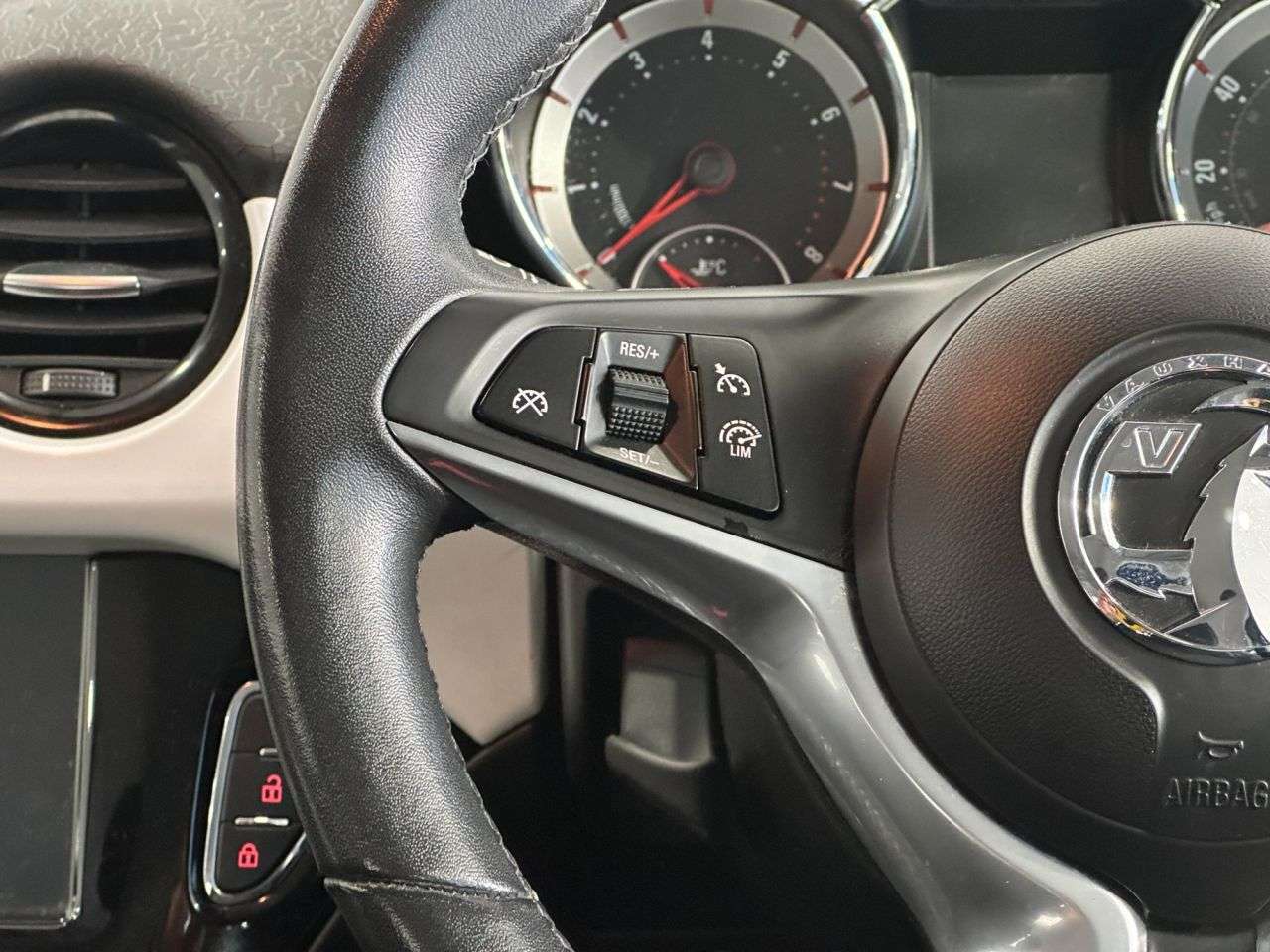 2017 VAUXHALL ADAM 2017 VAUXHALL ADAM