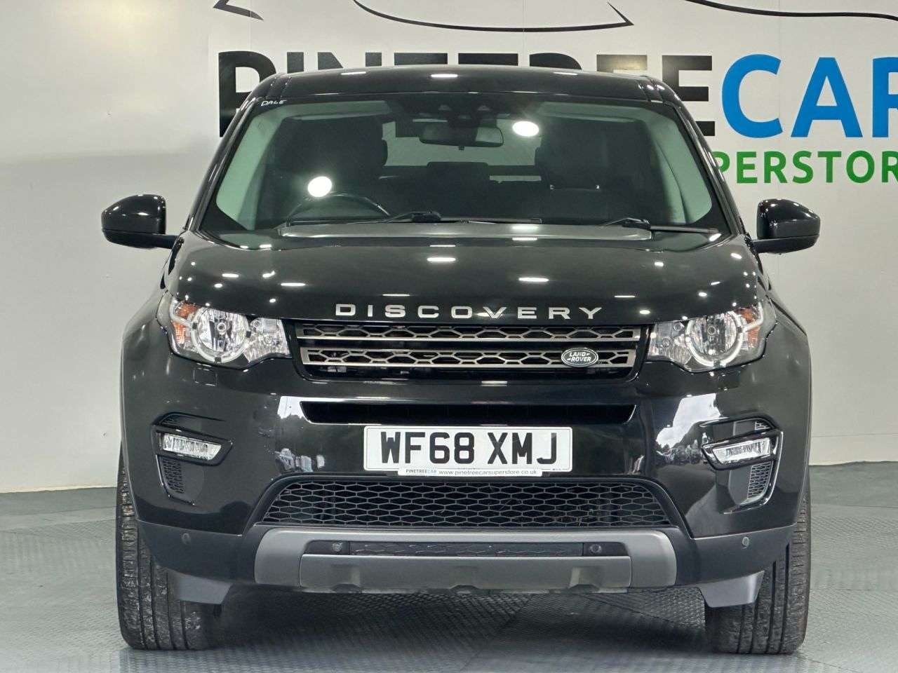 A 2018 LAND ROVER DISCOVERY SPORT 2.0 TD4 SE Tech SUV 5dr Diesel Auto 4WD Euro 6 (s/s) (180 ps) A 2018 LAND ROVER DISCOVERY SPORT 2.0 TD4 SE Tech SUV 5dr Diesel Auto 4WD Euro 6 (s/s) (180 ps)