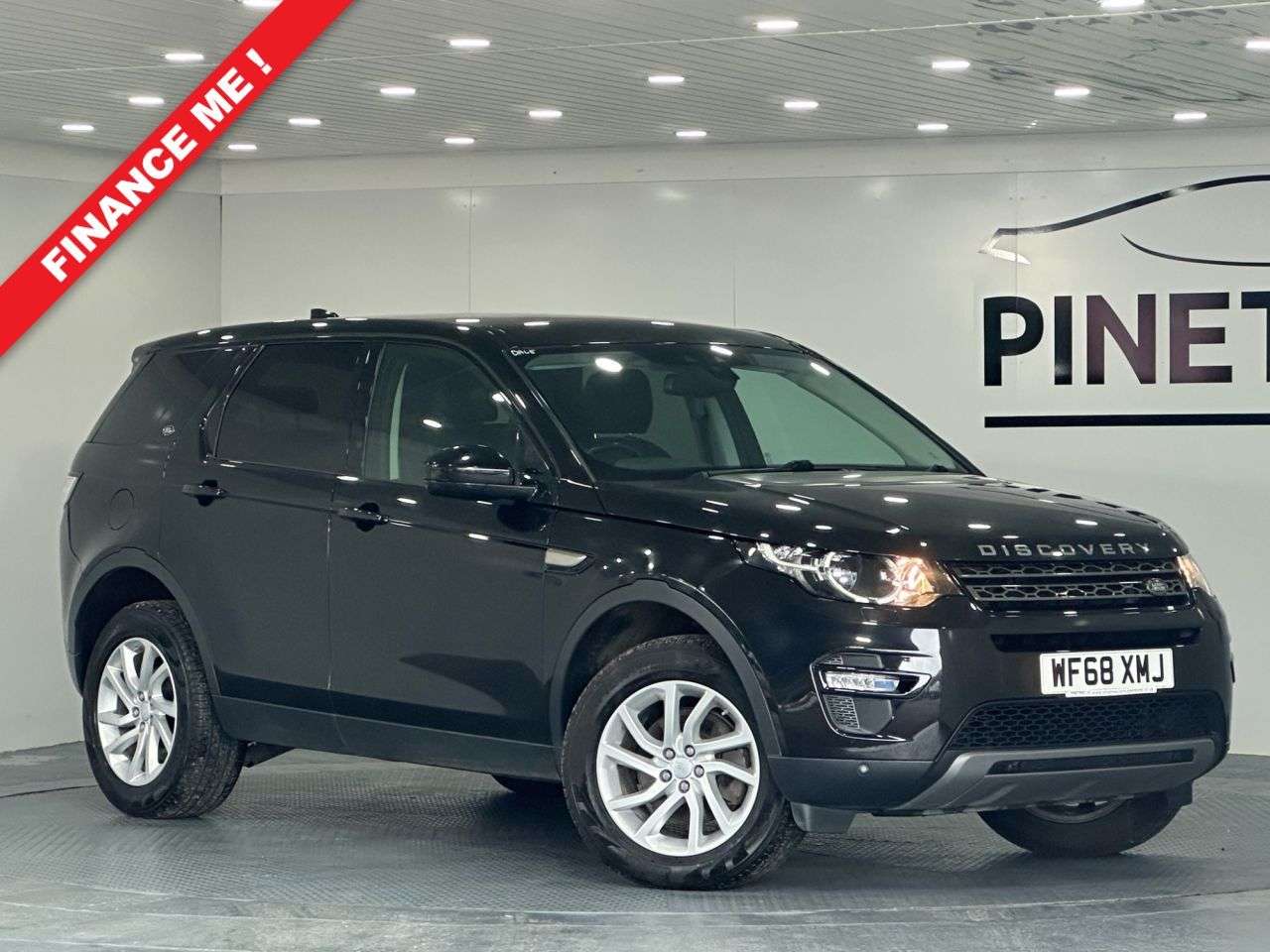A 2018 LAND ROVER DISCOVERY SPORT 2.0 TD4 SE Tech SUV 5dr Diesel Auto 4WD Euro 6 (s/s) (180 ps) A 2018 LAND ROVER DISCOVERY SPORT 2.0 TD4 SE Tech SUV 5dr Diesel Auto 4WD Euro 6 (s/s) (180 ps)