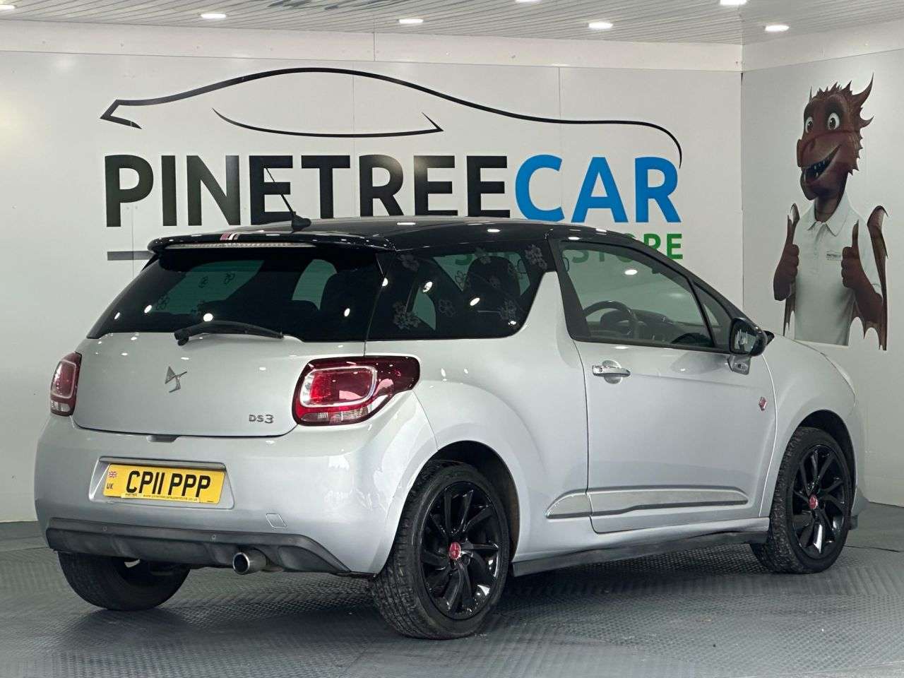 2018 DS AUTOMOBILES DS 3 2018 DS AUTOMOBILES DS 3
