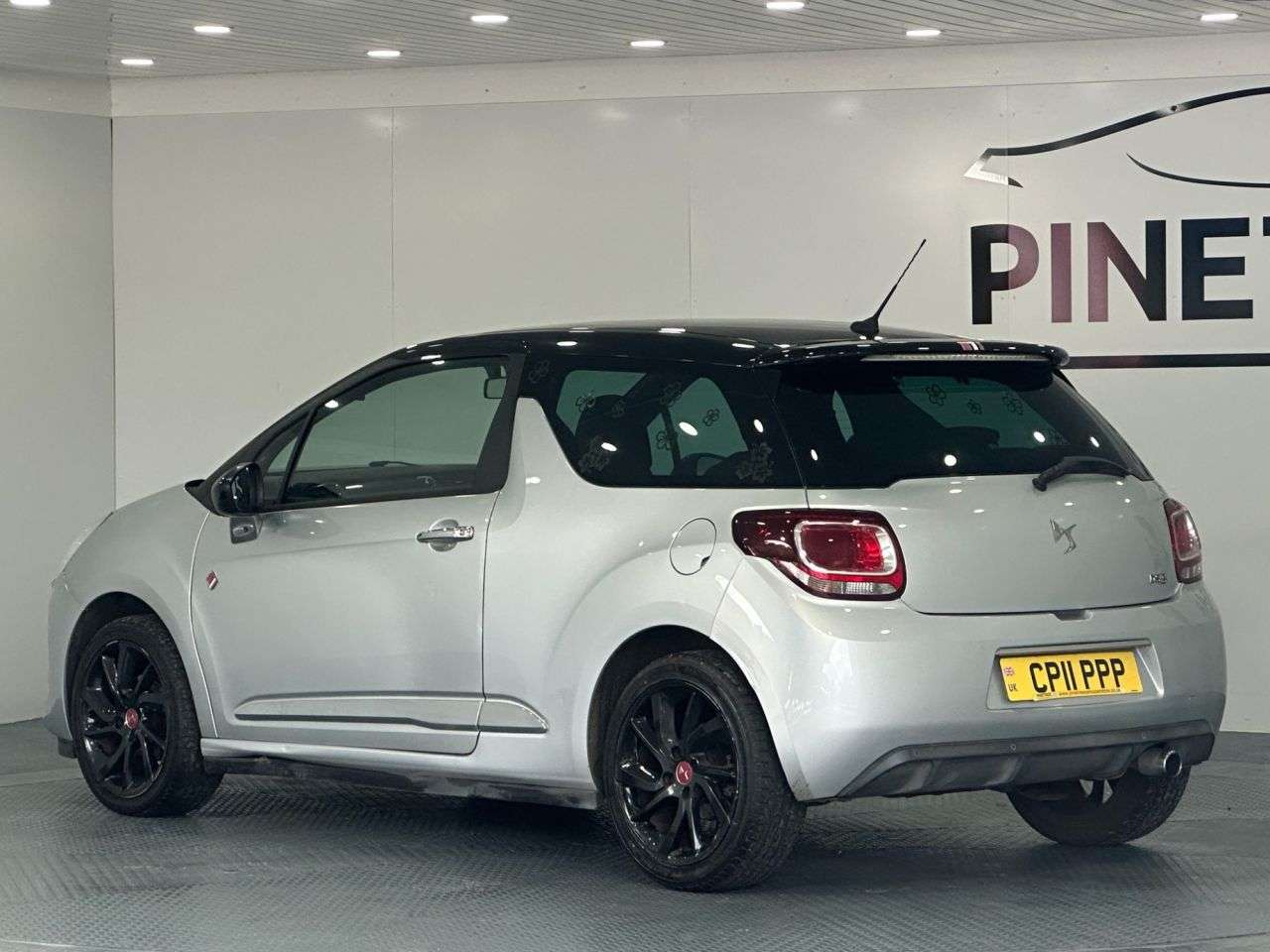 2018 DS AUTOMOBILES DS 3 2018 DS AUTOMOBILES DS 3
