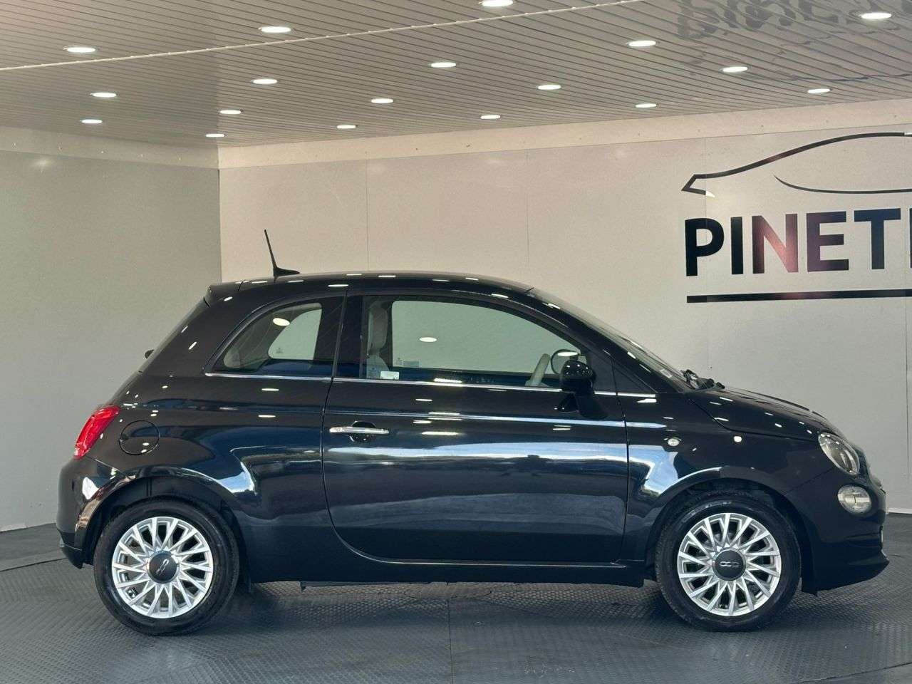 2019 FIAT 500 2019 FIAT 500