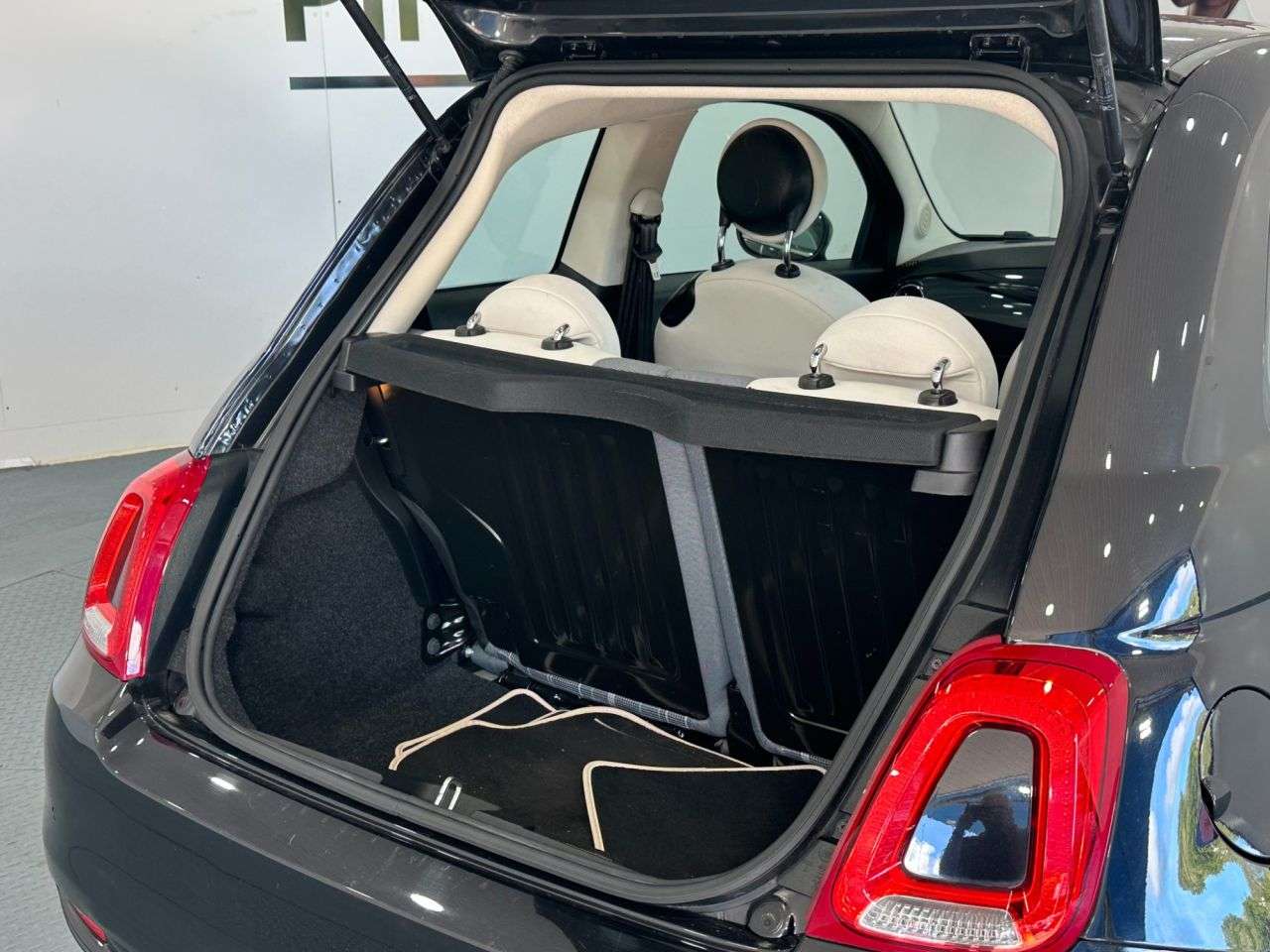 2019 FIAT 500 2019 FIAT 500
