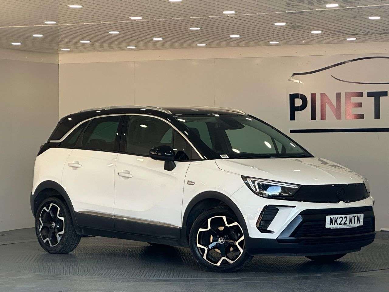 A 2022 VAUXHALL CROSSLAND 1.5 Turbo D Ultimate SUV 5dr Diesel Manual Euro 6 (s/s) (110 ps) A 2022 VAUXHALL CROSSLAND 1.5 Turbo D Ultimate SUV 5dr Diesel Manual Euro 6 (s/s) (110 ps)