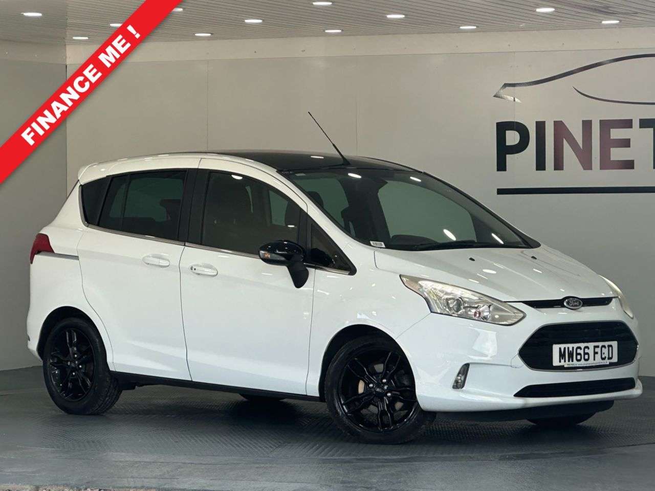 A 2016 FORD B-MAX 1.0T EcoBoost Zetec White Edition MPV 5dr Petrol Manual Euro 6 (s/s) (140 p A 2016 FORD B-MAX 1.0T EcoBoost Zetec White Edition MPV 5dr Petrol Manual Euro 6 (s/s) (140 p